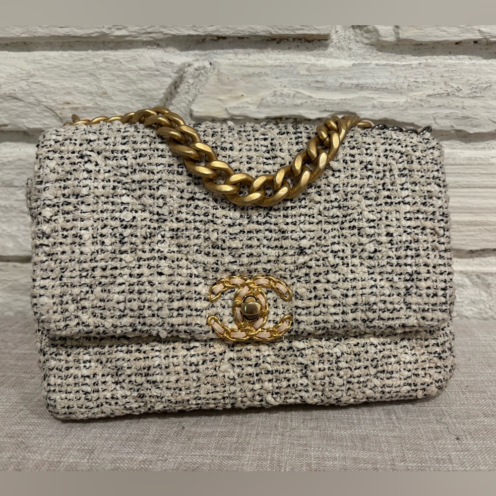 SOLD- Chanel 19 Oreo Tweed Bag